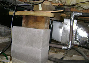 a poorly designed crawl space support system installed in a Huntington home